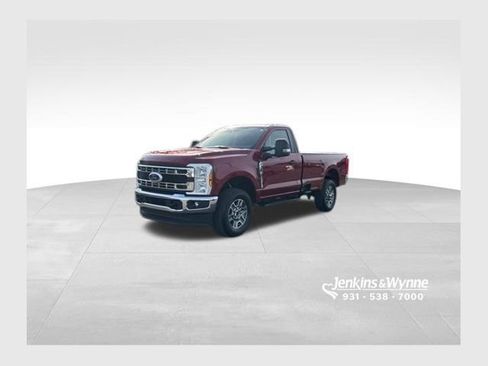 Used 2025 Ford F350 XLT image 1