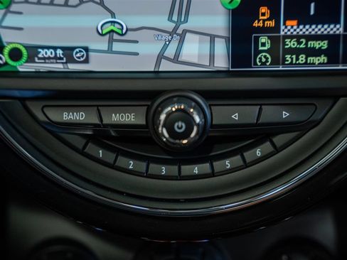 Used 2020 MINI Cooper 2-Door Hardtop FWD image 19