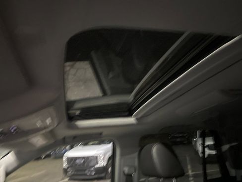 Used 2020 Chevrolet Tahoe LT image 16