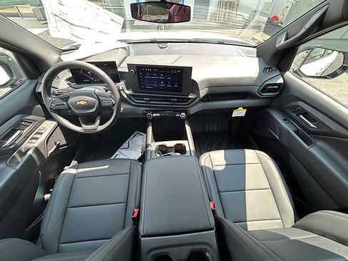 New 2024 Chevrolet Silverado EV W/T image 21