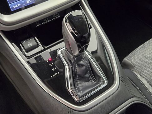 Certified 2024 Subaru Outback Premium image 30