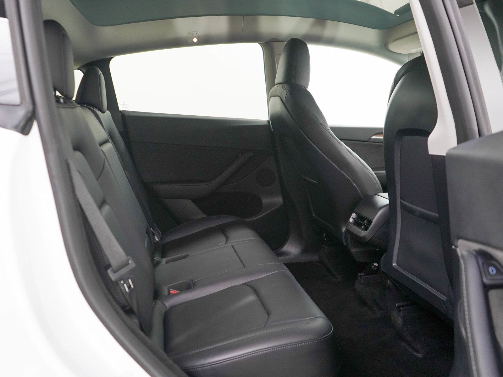 Used 2023 Tesla Model Y Long Range AWD/4WD image 12