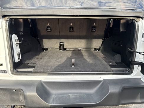 Used 2022 Jeep Wrangler Unlimited Sport image 22