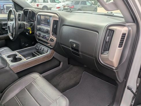 Used 2018 GMC Sierra 1500 Denali AWD/4WD image 19
