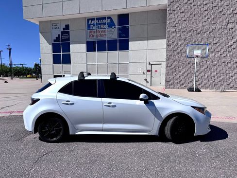 Used 2021 Toyota Corolla XSE FWD image 6