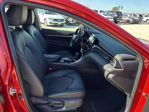 Used 2023 Toyota Camry SE image 26