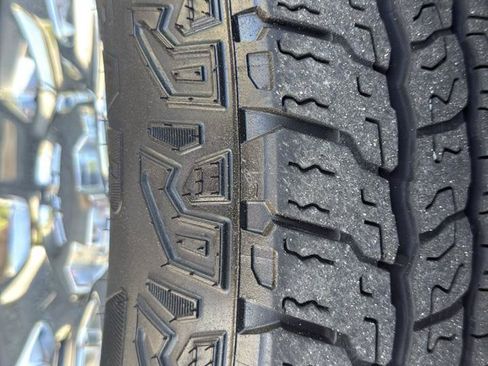 Used 2013 GMC Sierra 1500 Denali AWD/4WD image 11