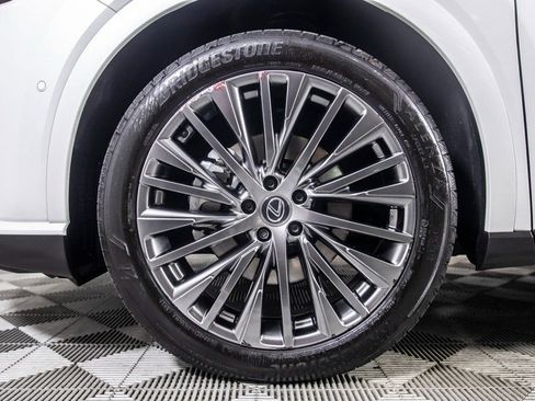 Used 2025 Lexus RX 450h AWD w/ Luxury Package image 42