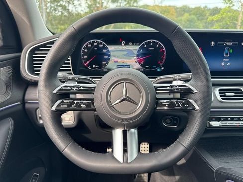 Certified 2026 Mercedes-Benz GLS 450 4MATIC image 15
