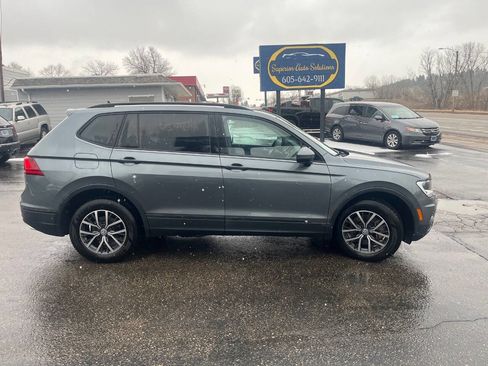 Used 2021 Volkswagen Tiguan S image 7