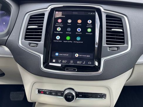 Certified 2024 Volvo XC90 B5 Core w/ Protection Package Premier image 10