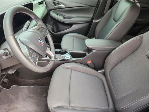 Certified 2024 Buick Encore GX Preferred w/ Comfort Package image 13