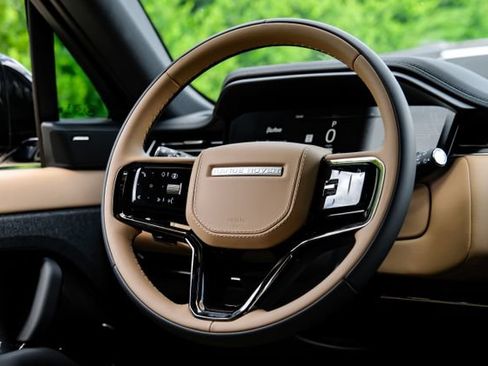 New 2026 Land Rover Range Rover Sport Dynamic SE AWD/4WD image 19