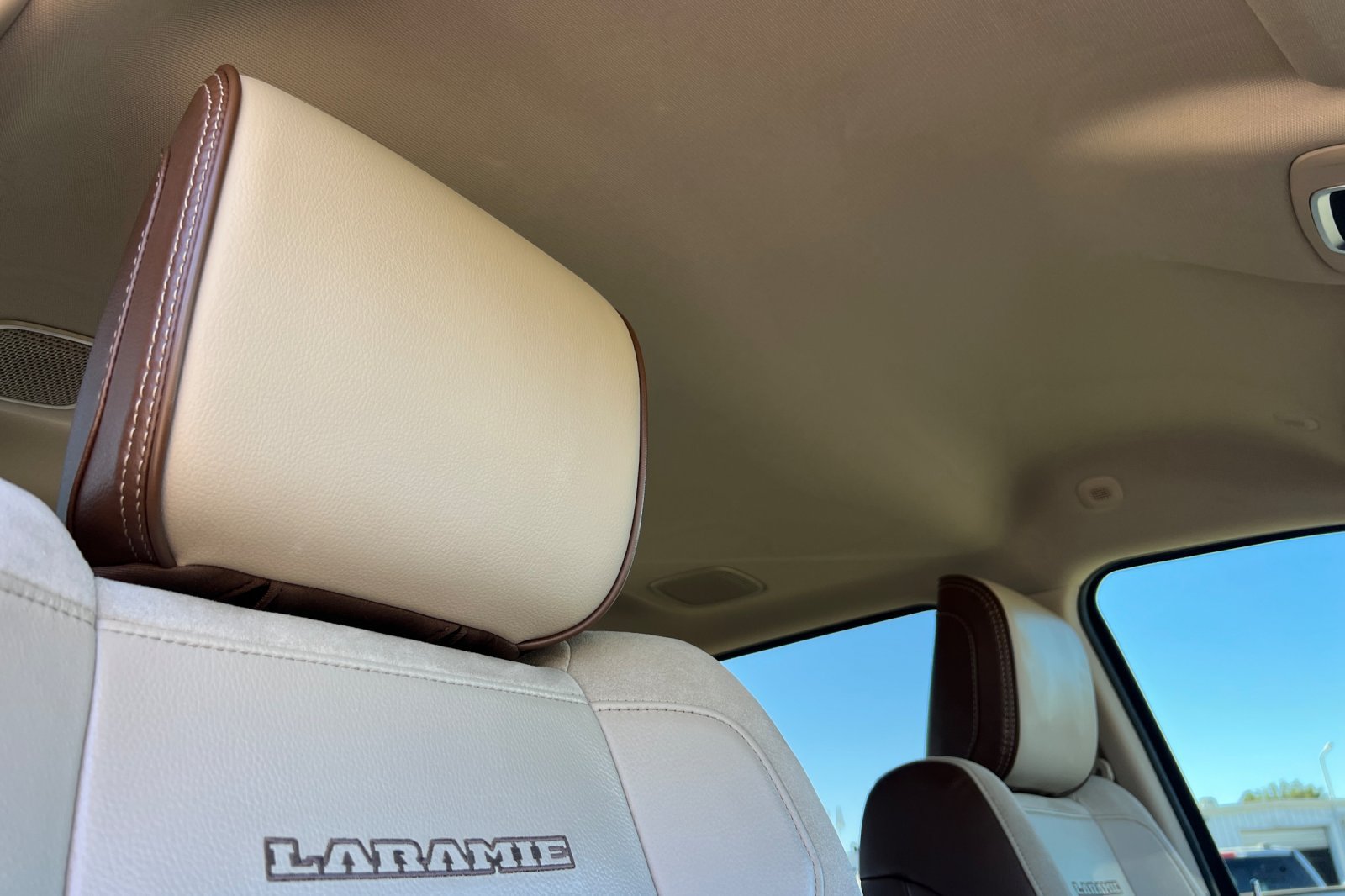 Used 2022 RAM 2500 Laramie AWD/4WD image 18