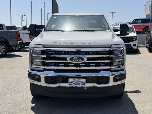 New 2026 Ford F250 Lariat w/ Lariat Premium Package AWD/4WD image 2