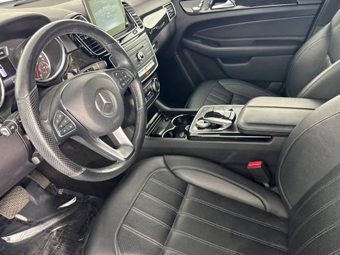 Certified 2017 Mercedes-Benz GLE 350 4MATIC image 4