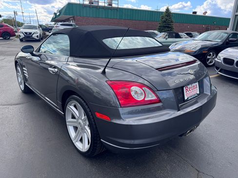 Used 2005 Chrysler Crossfire Limited RWD image 24