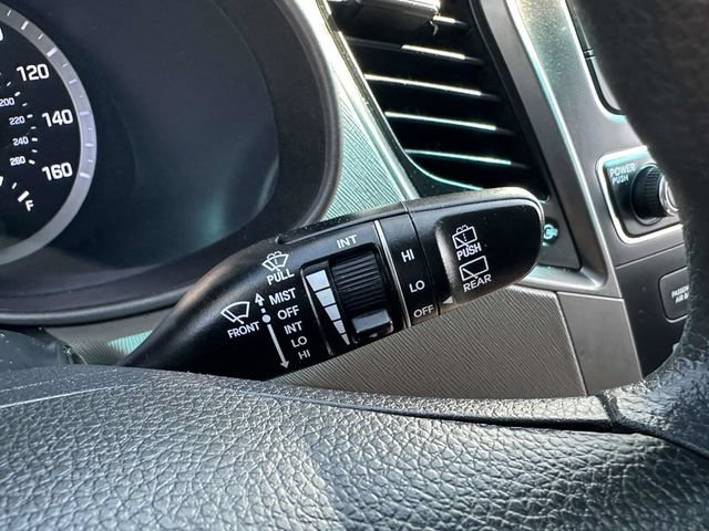 Used 2017 Hyundai Santa Fe Sport AWD/4WD image 11