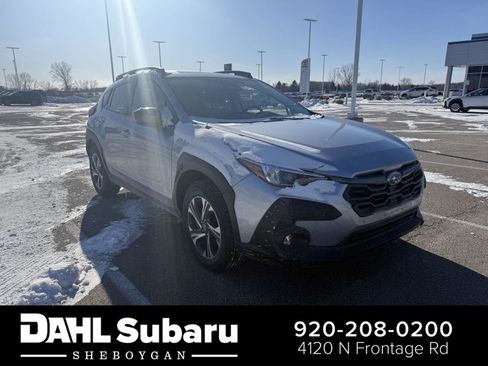Used 2025 Subaru Crosstrek 2.0i Premium image 1