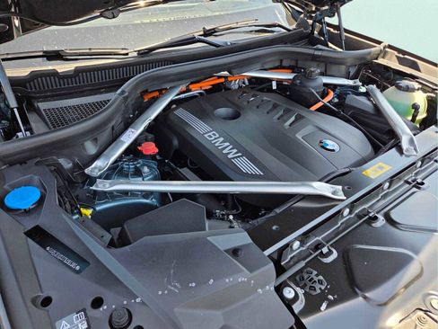 New 2026 BMW X5 xDrive50e AWD/4WD image 19