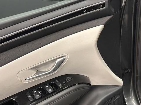 Used 2024 Hyundai Tucson Limited image 21