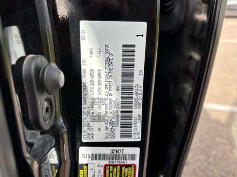 Used 2024 Toyota Sequoia Limited image 32