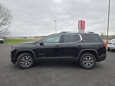 Used 2023 GMC Acadia SLE w/ Driver Convenience Package image 9