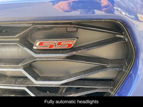 Used 2019 Chevrolet Camaro SS image 9