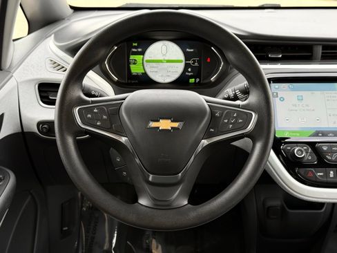 Used 2018 Chevrolet Bolt LT FWD image 25