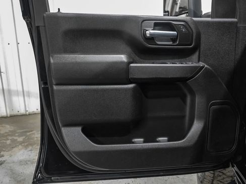 Used 2023 Chevrolet Silverado 2500 Custom w/ Custom Value Package AWD/4WD image 40