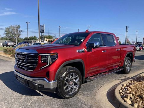 New 2026 GMC Sierra 1500 SLT w/ SLT Premium Package image 8