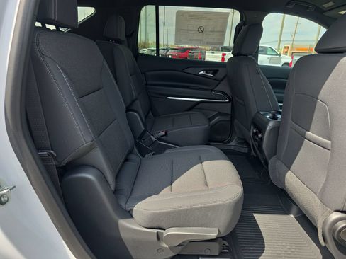 New 2026 Chevrolet Traverse LT w/ Driver Confidence Package FWD image 15