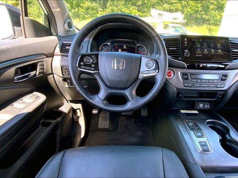 Used 2021 Honda Pilot Special Edition image 5