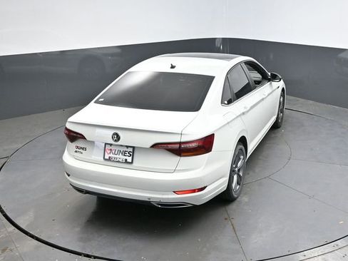 Used 2019 Volkswagen Jetta R-Line image 34