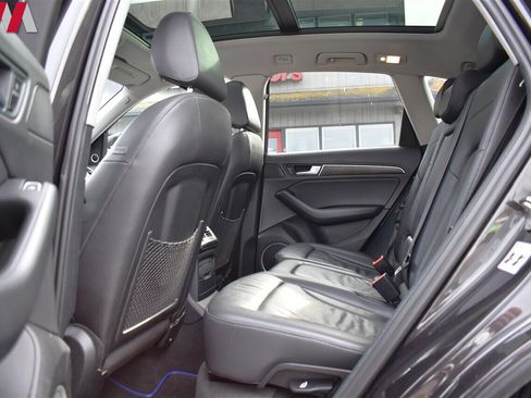 Used 2017 Audi Q5 2.0T Premium Plus w/ Technology Package image 25