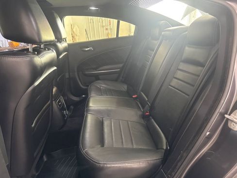 Used 2014 Dodge Charger R/T image 18