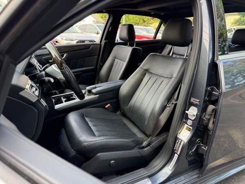 Used 2016 Mercedes-Benz E 400 Sedan image 18