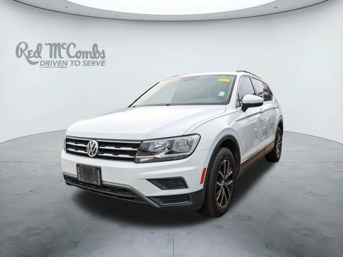 Used 2021 Volkswagen Tiguan SE w/ Panoramic Sunroof Package FWD image 1