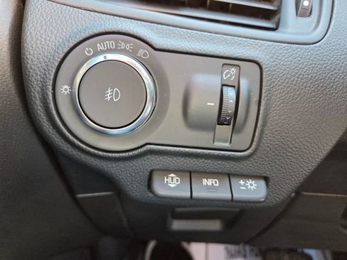 Used 2017 Buick Envision Premium w/ Driver Confidence Package image 22