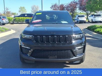 Certified 2025 Jeep Grand Cherokee Limited w/ Black Appearance Package