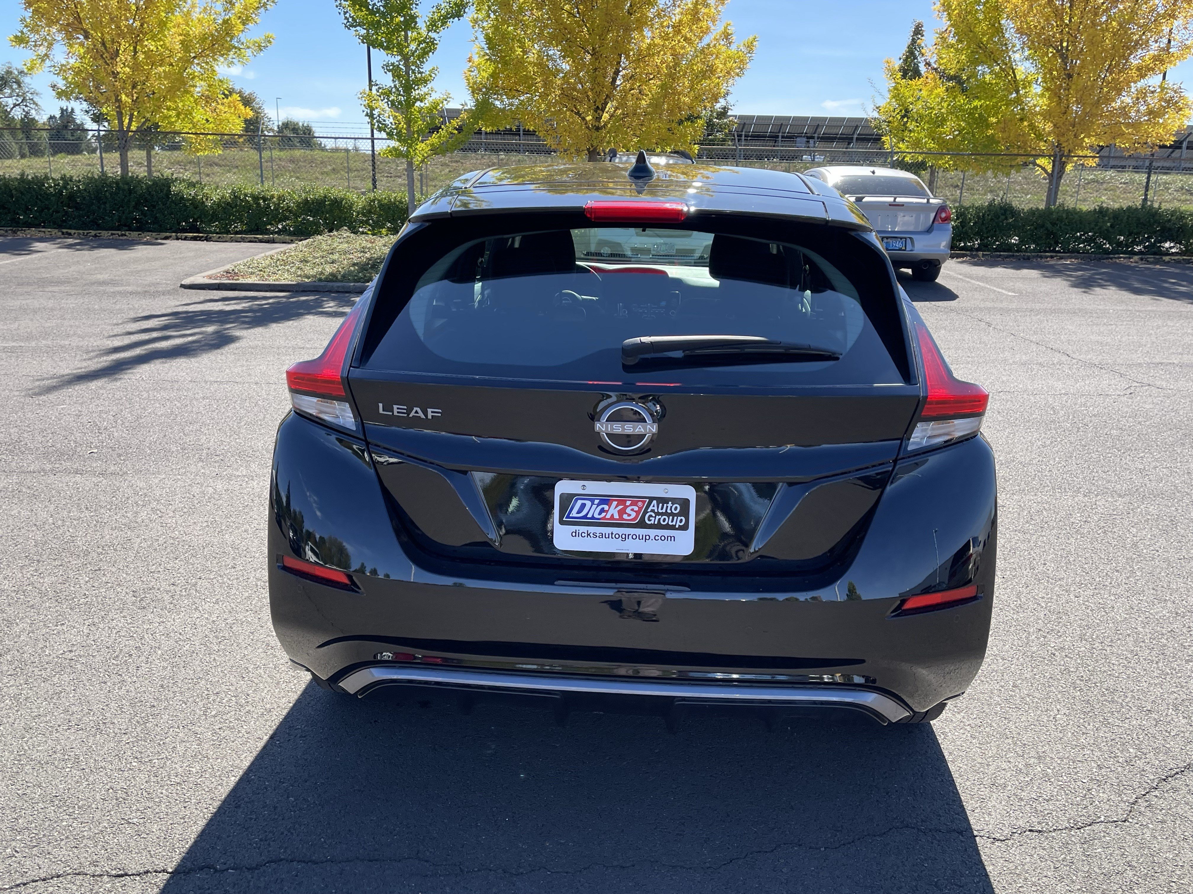 Used 2025 Nissan Leaf S FWD image 4