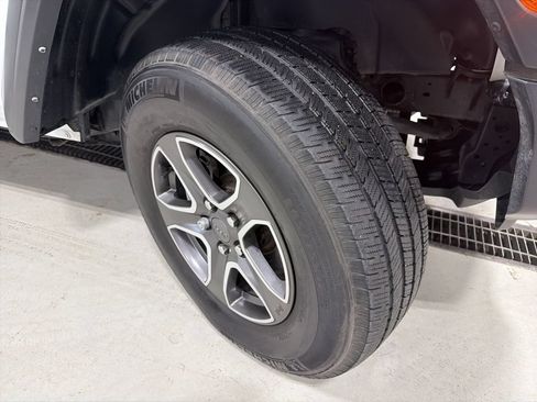Used 2021 Jeep Wrangler Unlimited Sport w/ Technology Group AWD/4WD image 11