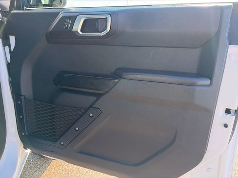 Used 2025 Ford Bronco Big Bend image 10