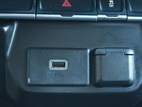 Used 2019 Chevrolet Silverado 1500 W/T w/ Trailering Package image 23