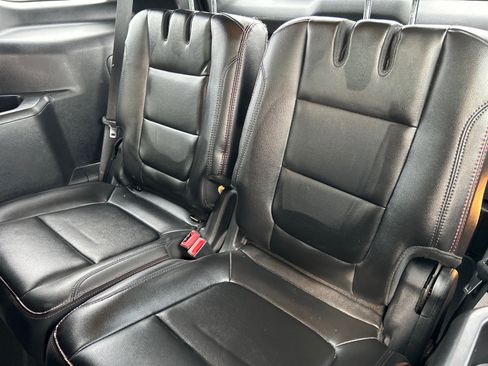 Used 2016 Ford Explorer Sport image 10