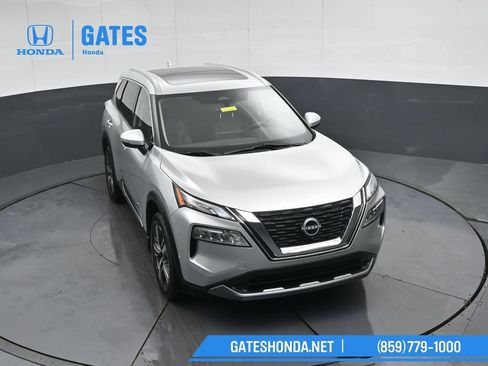 Used 2023 Nissan Rogue SL w/ SL Premium Package AWD/4WD image 50