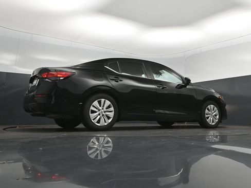 Used 2025 Nissan Sentra S FWD image 42