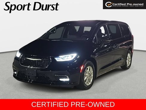 Used 2025 Chrysler Pacifica Select FWD image 1