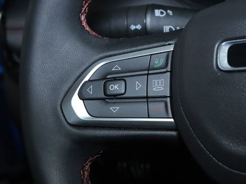 Used 2024 Jeep Compass Trailhawk w/ Trailhawk Elite Group AWD/4WD image 24