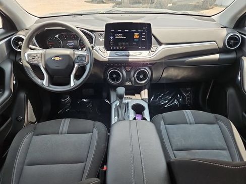 Used 2024 Chevrolet Blazer LT w/ Convenience Package FWD image 21